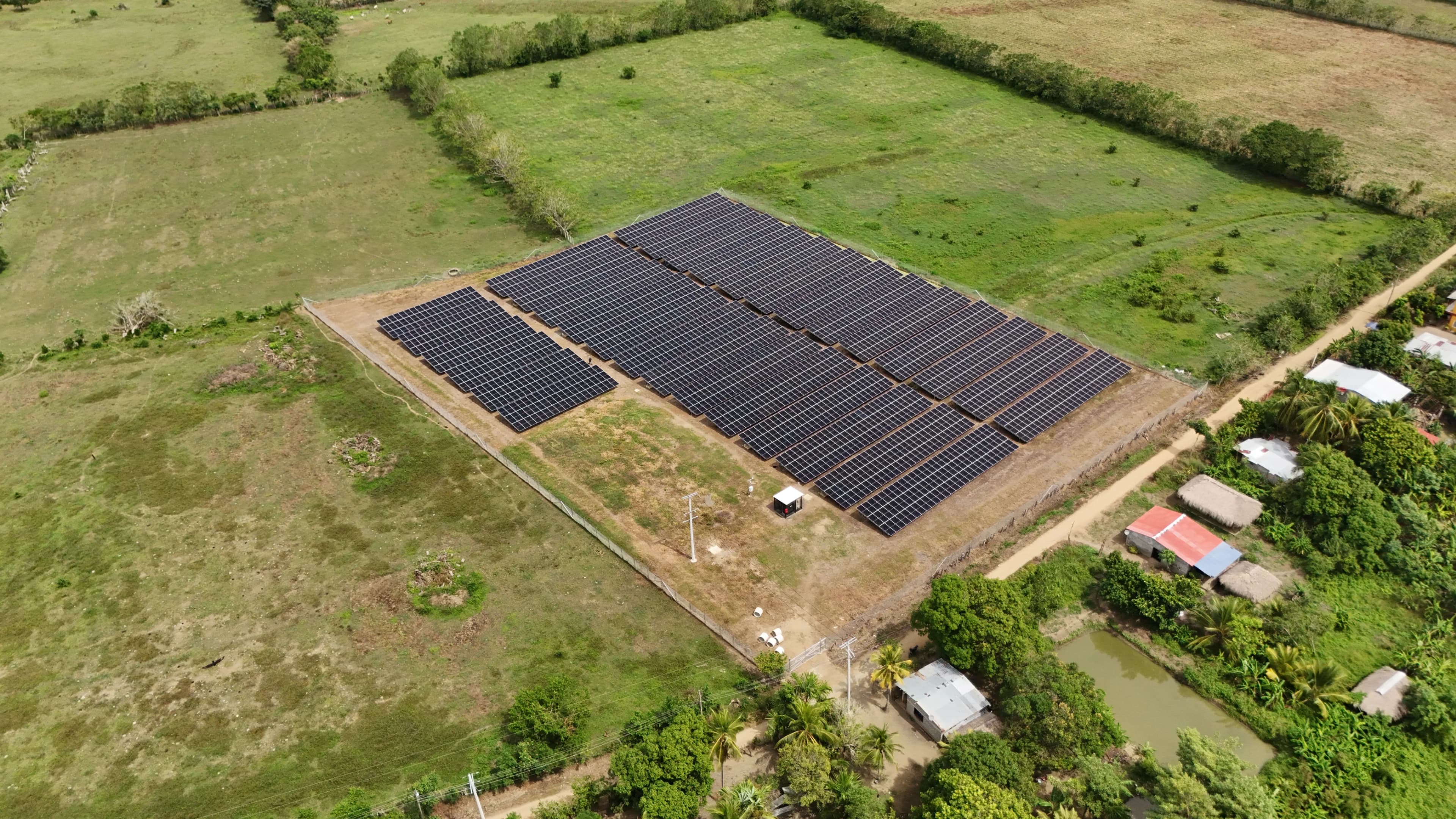 Granja solar San Pelayo 0,99 MW 