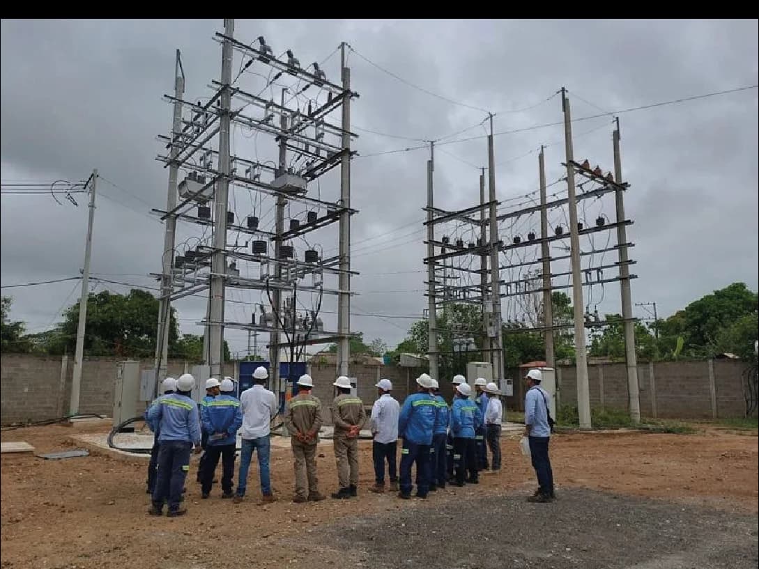Acema ingeniería comparte alegría con los niños...